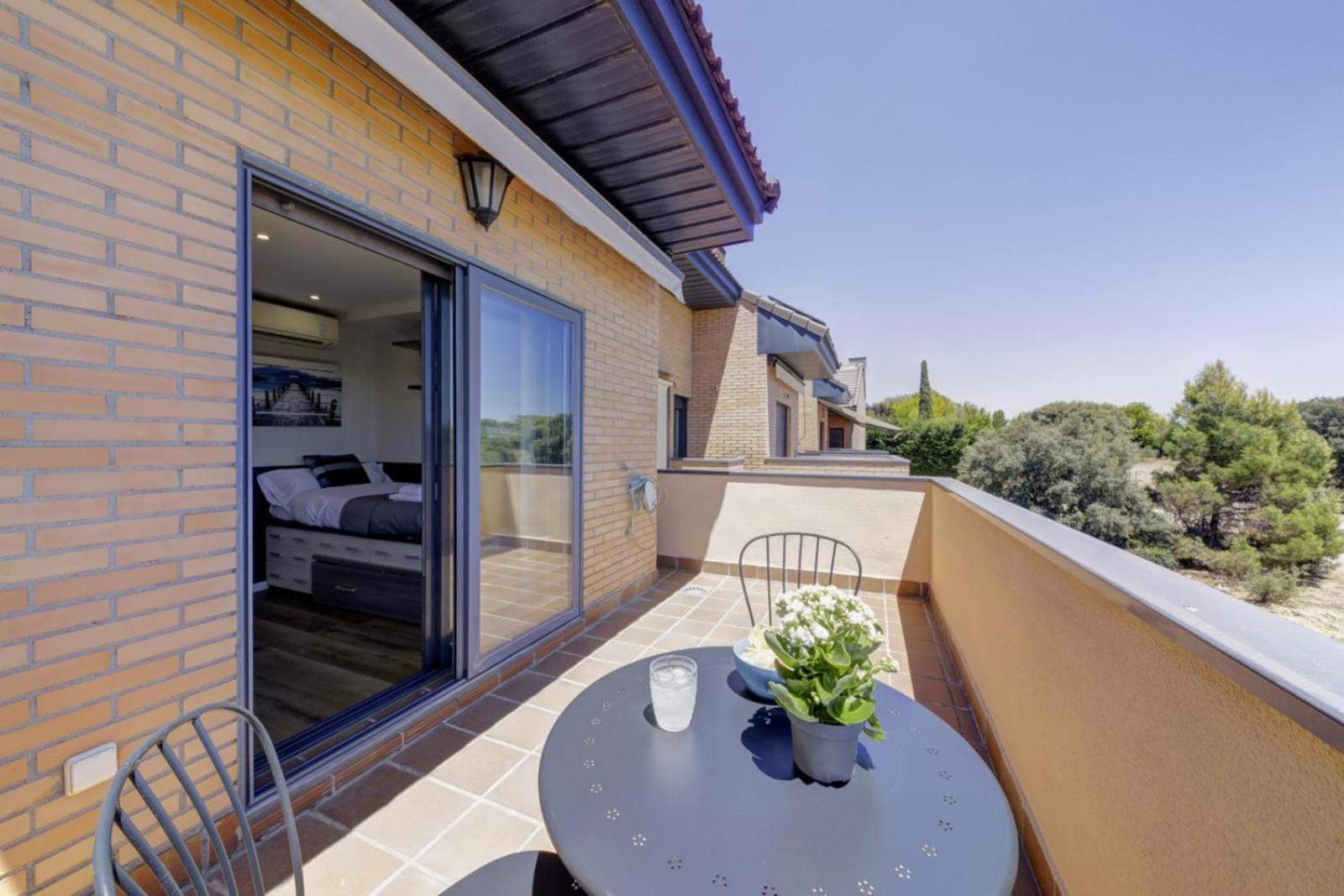 El Palomar Lägenhet Madrid Exteriör bild